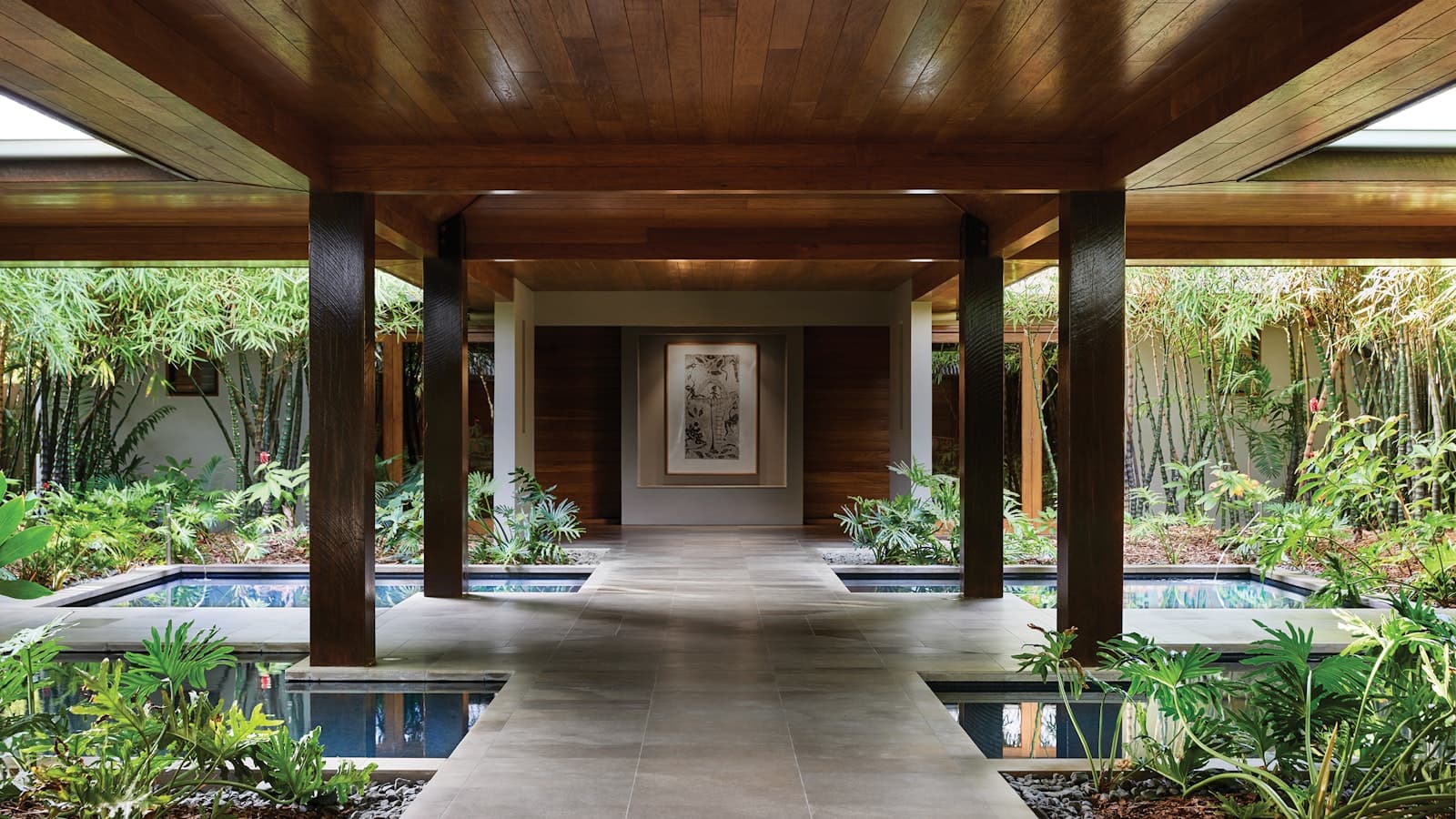 Spa qualia entrance pavilion overlooking the Whitsundays