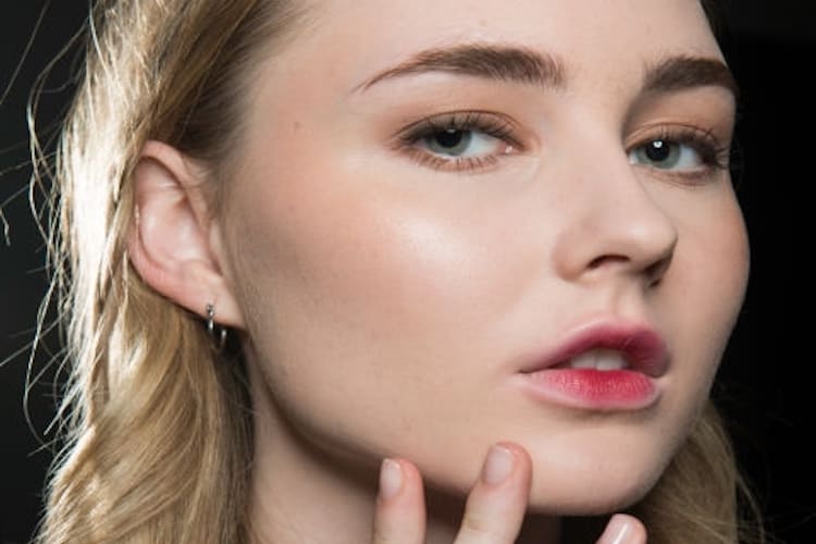 How To Pull Off The Ombré Lip From New York Fashion Week