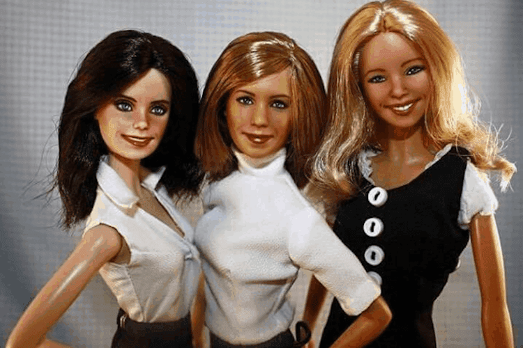 "I was trying so hard to keep up" – ‘Friends’ Star Admits To Overdoing Fillers