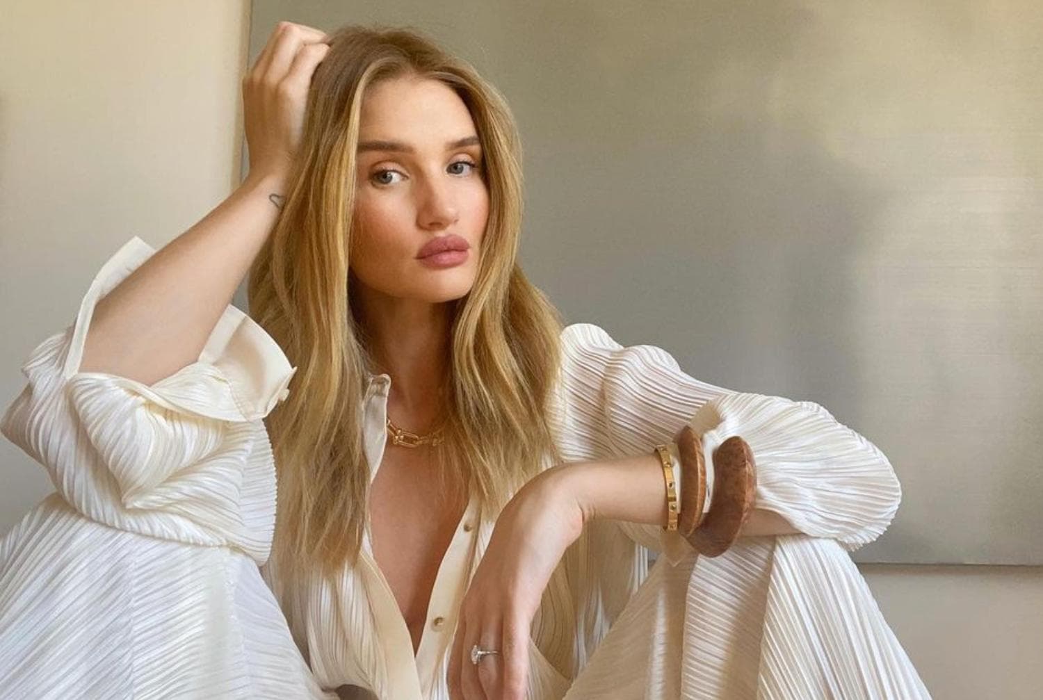 The Supermodel Weapon For A Sculpted Face: Jade Roller Benefits