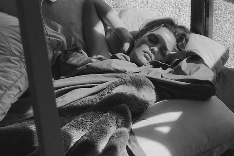 How To Wake Up With Better Hair In Five Easy Ways