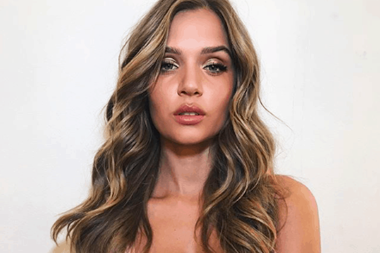 How To Highlight with Rae Morris