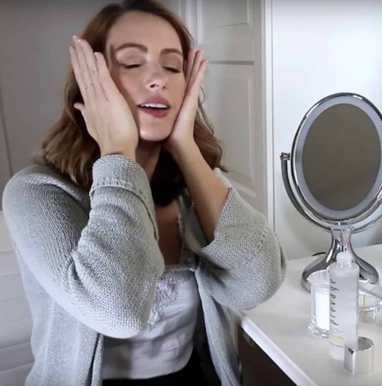 Video: The Twenty-Second Skincare Move You Need To Be Making