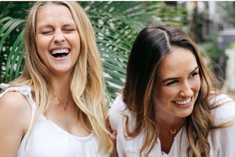 VIDEO: Teresa Palmer and Chrissy Duigan On Their Travel Essentials