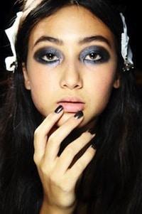Grungy Nails at Alice Mccall