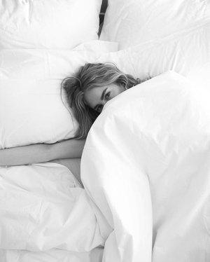 If you find yourself constantly waking up in the middle o...