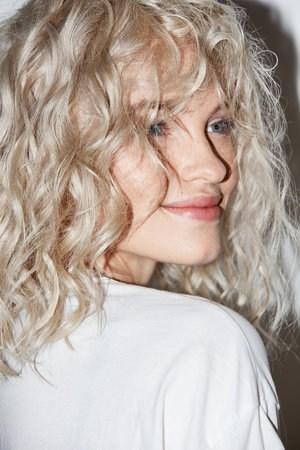 #3 Crazy Curls