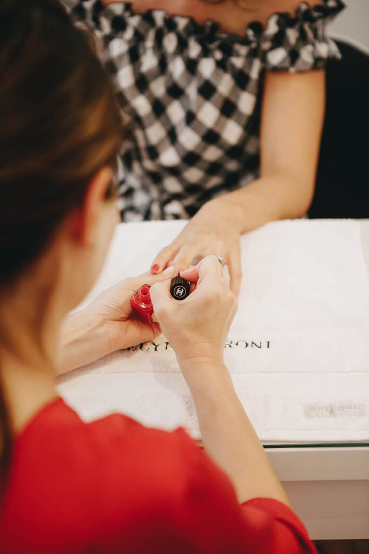 How To Perfect The Classic Manicure
