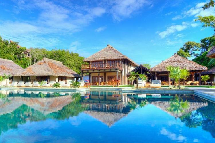 We Visited TripAdvisor's Best Luxury Fiji Hotel – Here's Our Verdict
