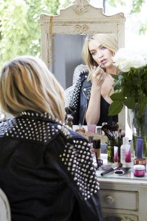 Laura Whitmore beauty influences from childhood