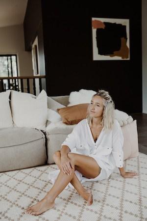 Karla Rose beach lifestyle and ocean portrait
