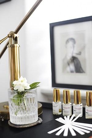 Golden accents on both fragrance and furniture