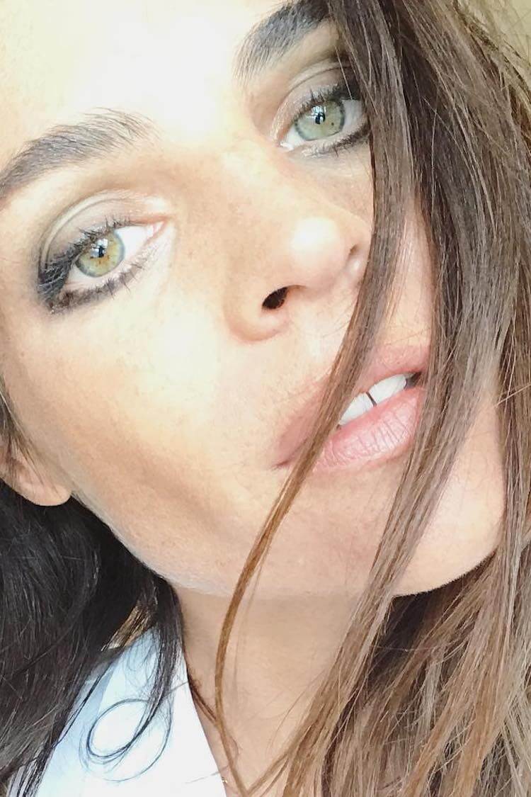 INSTAGRAM @JULIARESTOINROTFIELD