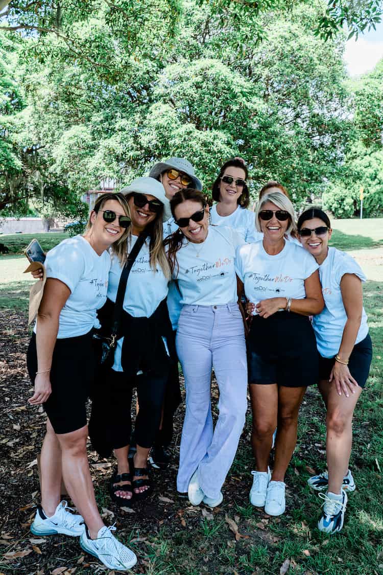 JULIA WITH THE WEDO/ TEAM FOR CLEAN UP AUSTRALIA DAY