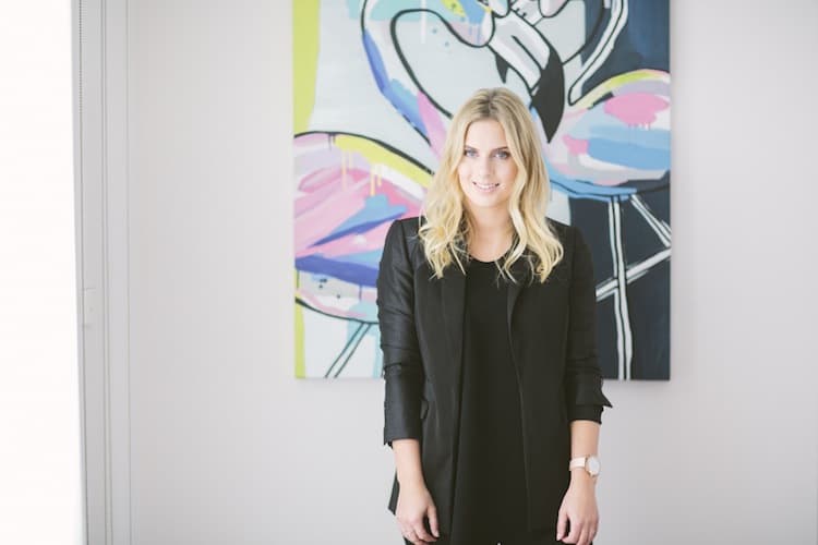 Lisa Hamilton wardrobe and accessories