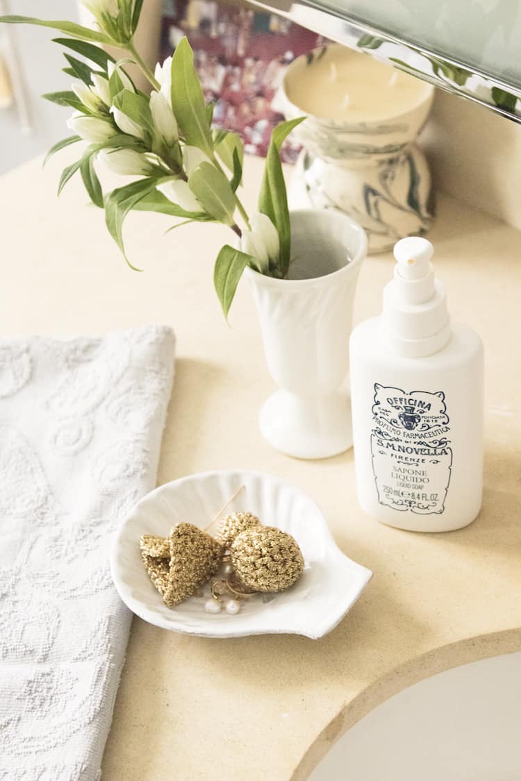 Lucy Folk morning beauty ritual