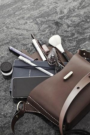 She Keeps Her Makeup Repertoire Minimal, with a Penchant for Neutrals, Taupes and Browns