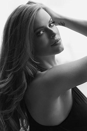 Robyn Lawley, Model