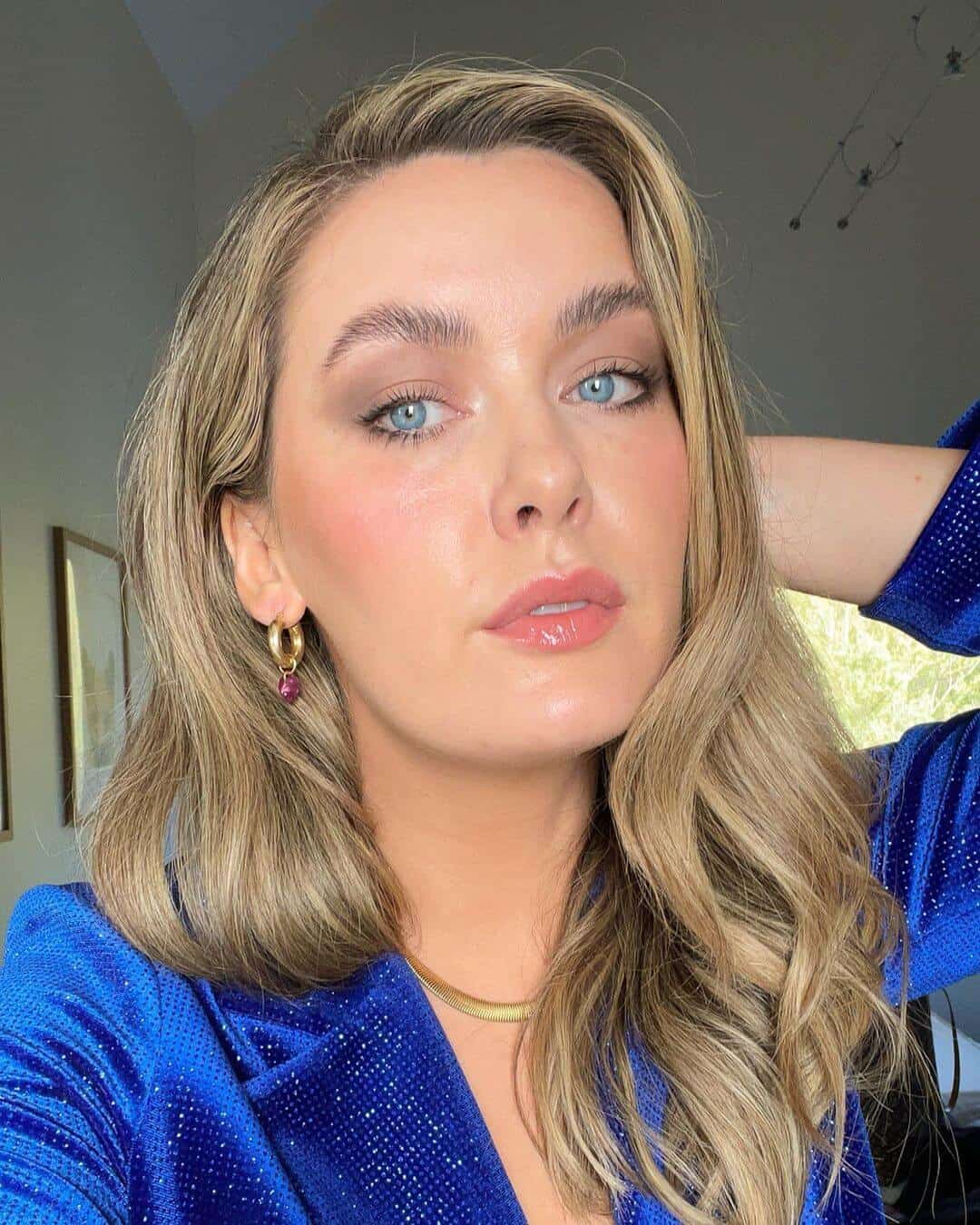 INSTAGRAM @MSHANNAHE