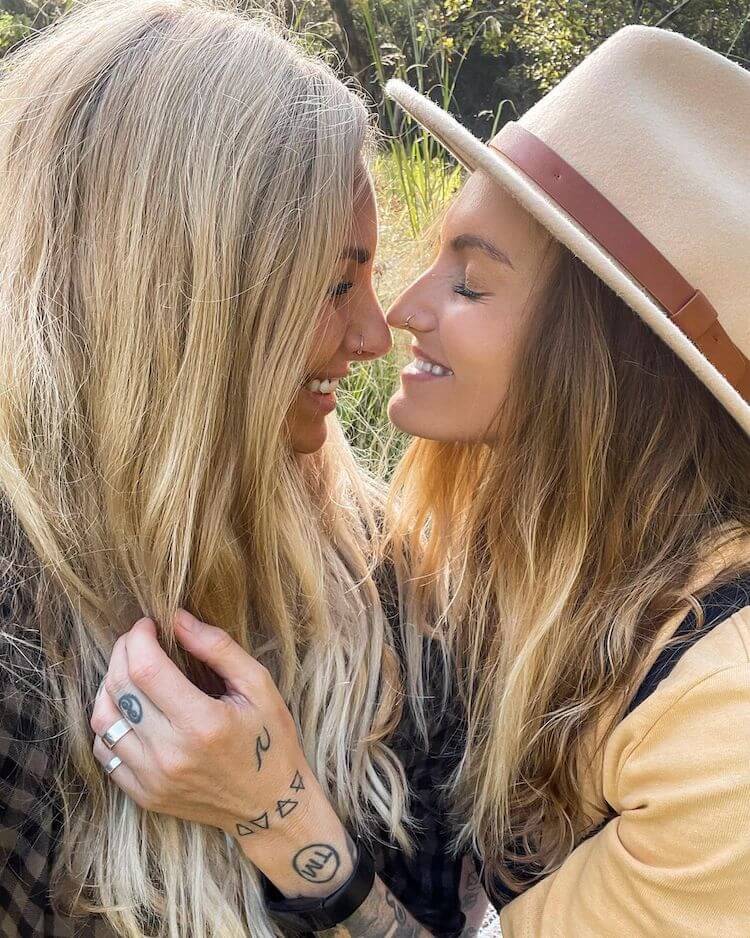 INSTAGRAM @JESSIANDMILLIE