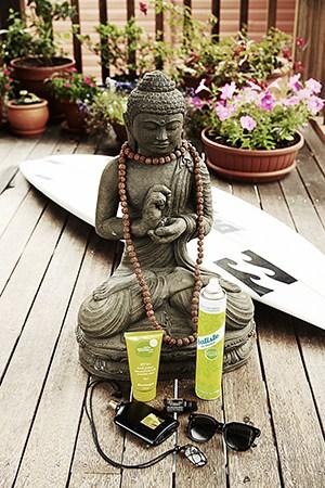 A Zen Beauty Routine: Elle Baché Sportsbloc, Bastiste Dry Shampoo, And Tom Ford Black Orchid Edp