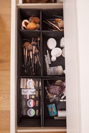 Pia Muehlenbeck Manicare makeup tools