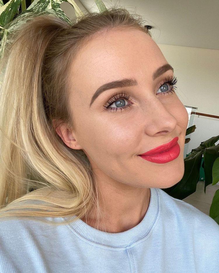 INSTAGRAM @lozcurtis