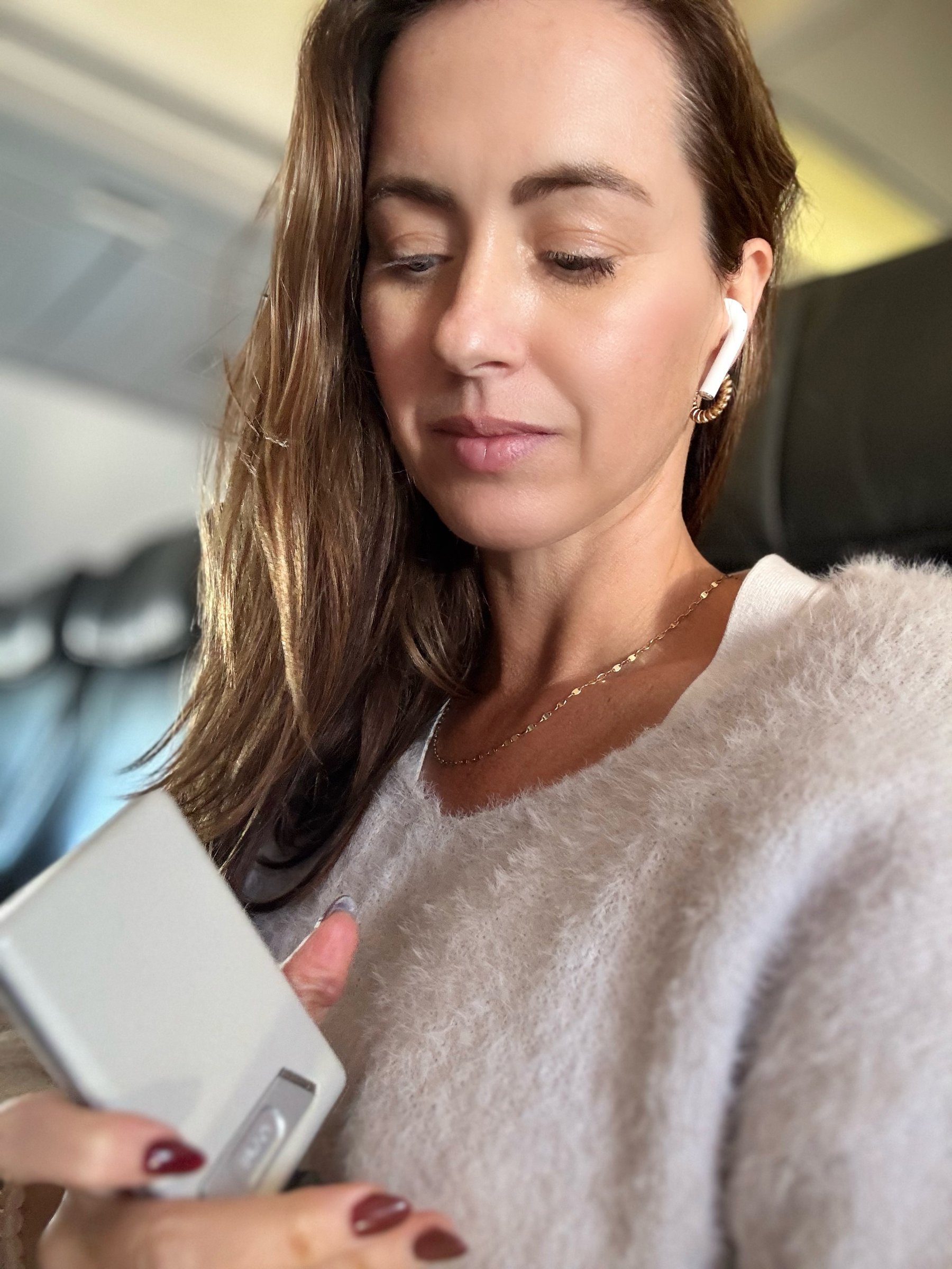 Sigourney Cantelo checking the Pulse charger mid-flight
