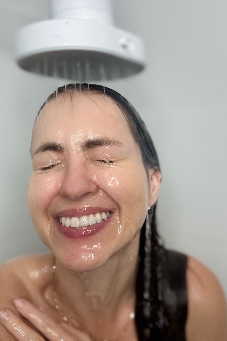 Qure Shower Filter installed