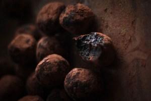 Date & Cacao Raw Truffles