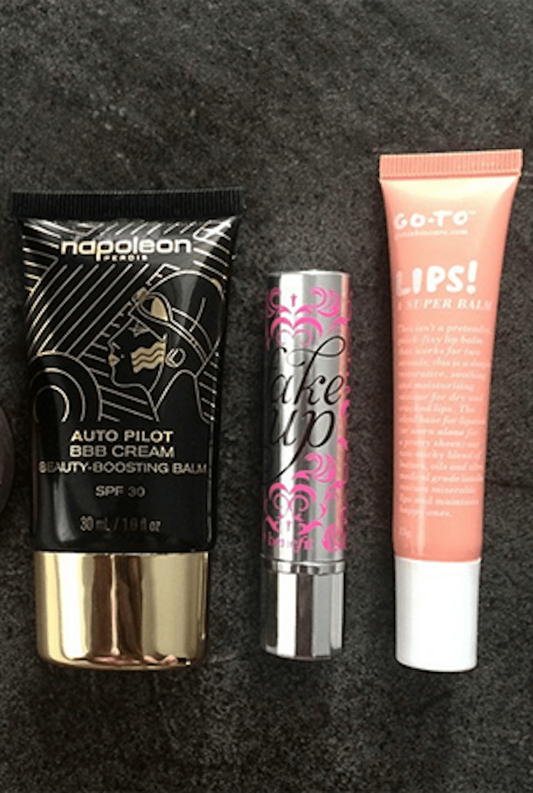 Zoë Foster Blake everyday beauty look with taupe eye