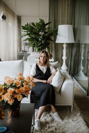 Deborah Symond O'Neil personal style and fashion