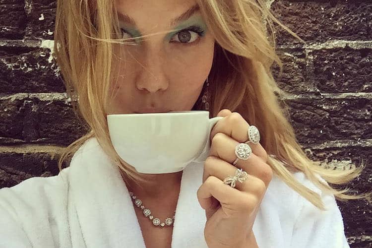 Coffeeholding