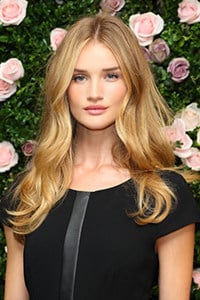  Rosie Huntington-Whiteley 