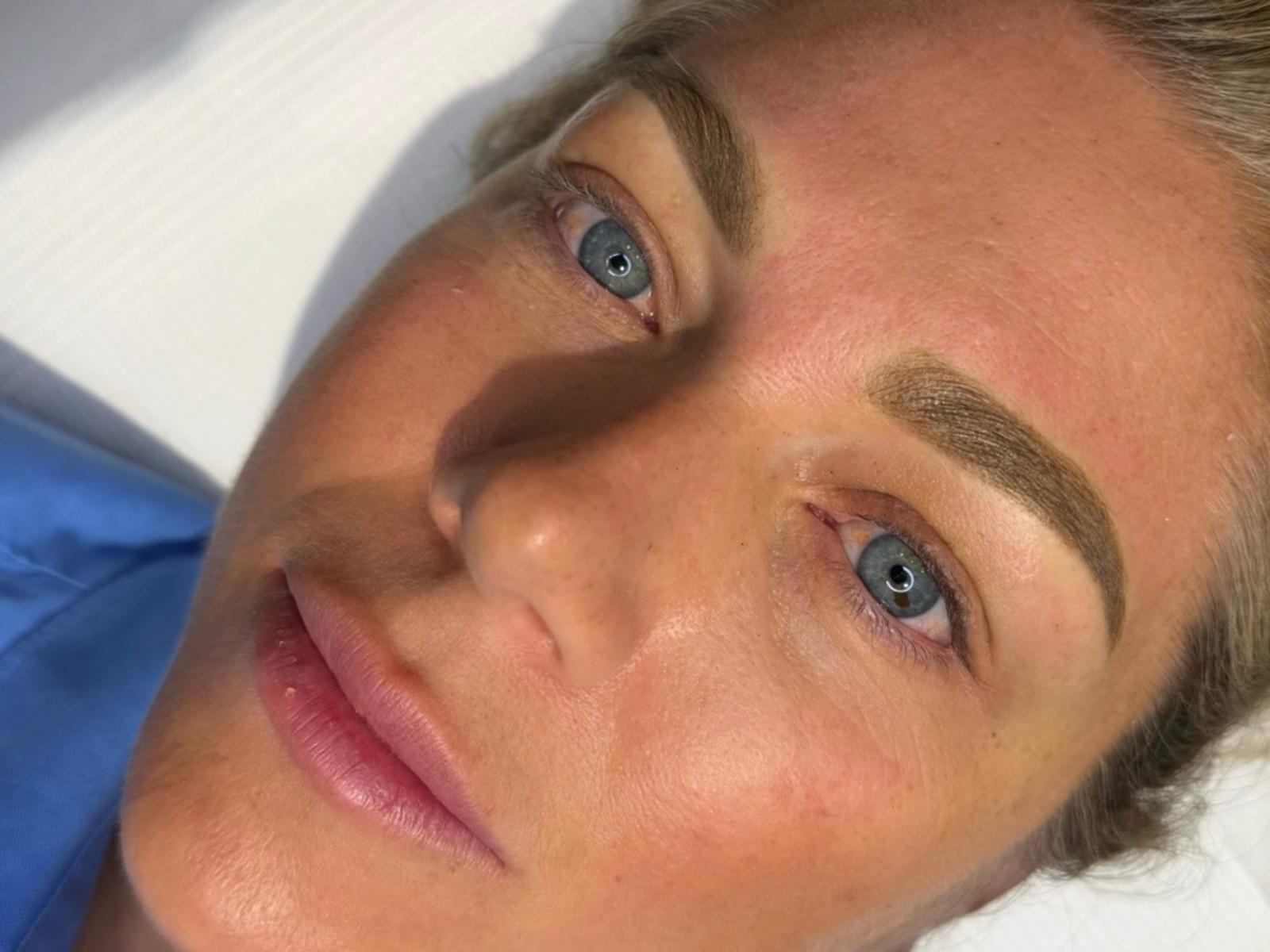 amy-jean-mist-brows-eyebrow-tattoo-cancer-treatment