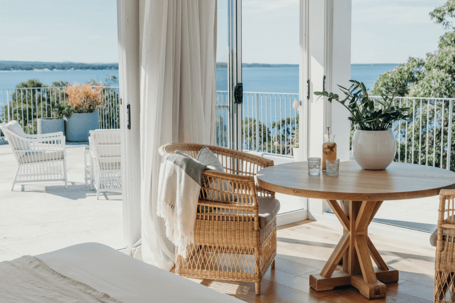 gif of ocean view room